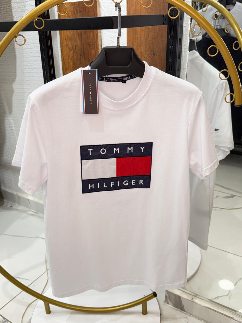 TH TİŞÖRT