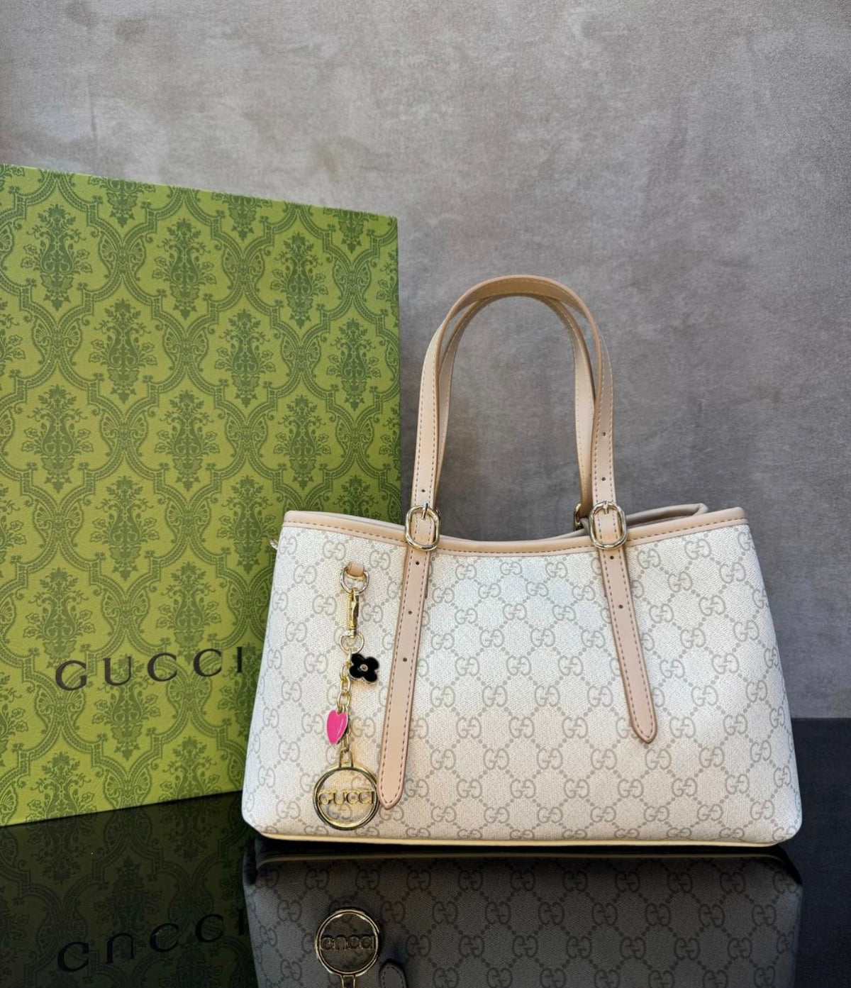 GUCCİ ÇANTA